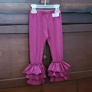 Maroony-purple ruffled leggings
